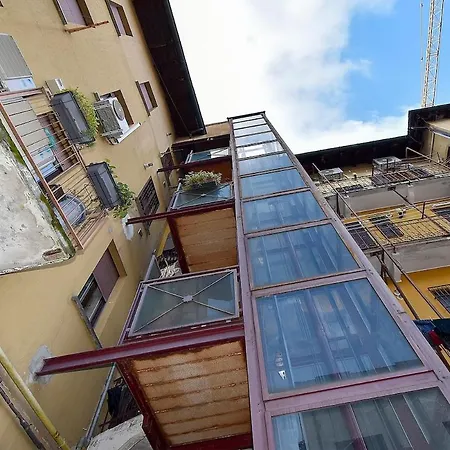 Rooftop Retreat Martesana Daire